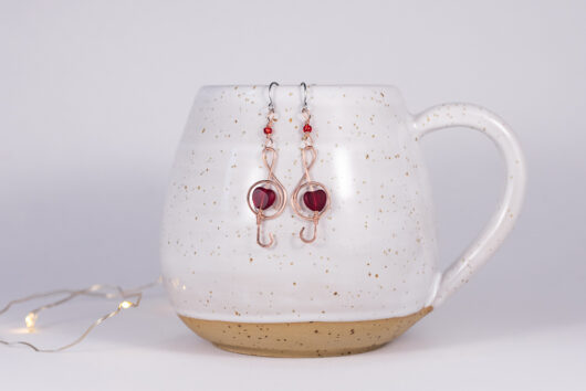 Treble clef earrings - copper - Image 2