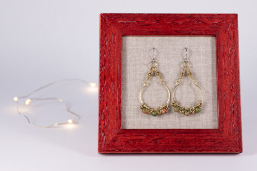 Unakite beads earrings - brass - Image 3