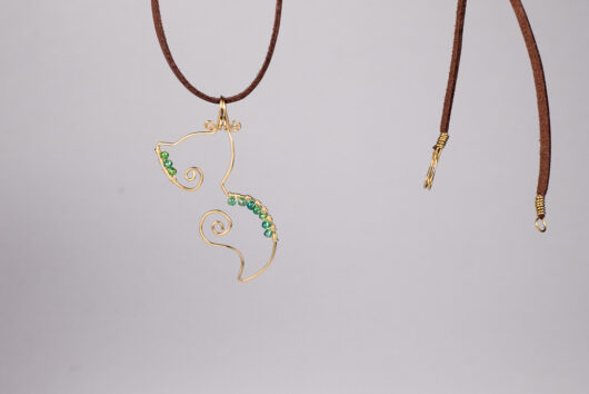 Fox pendant - brass - Image 2